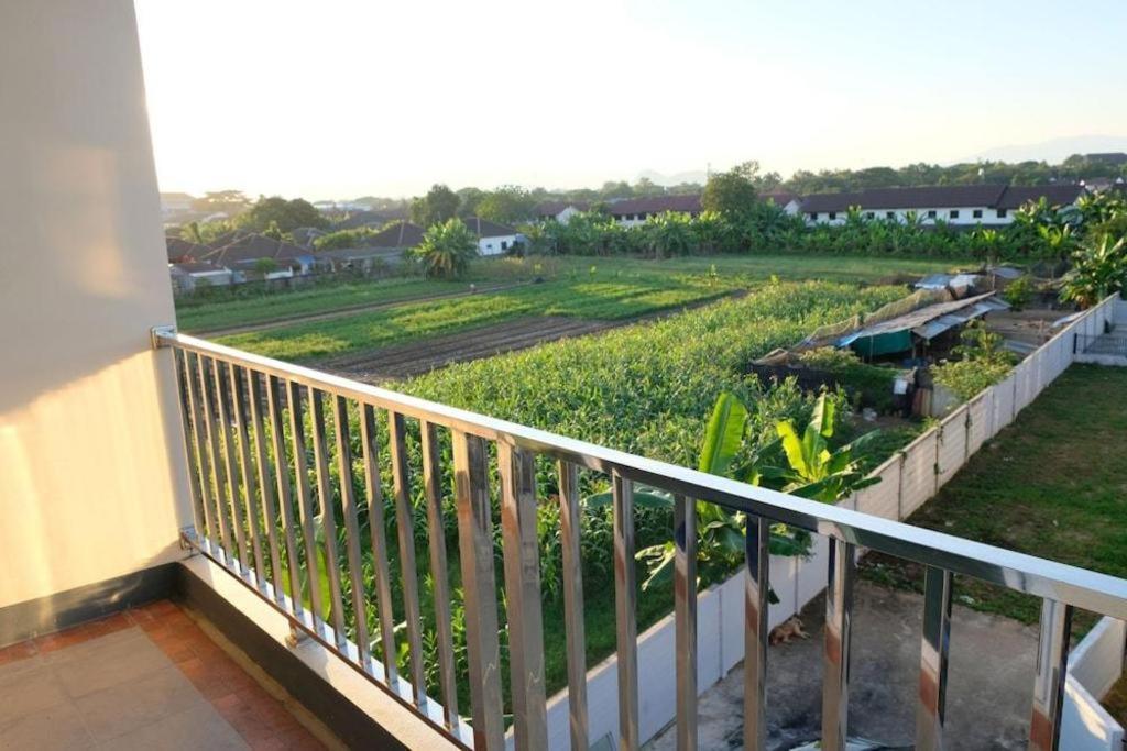 Bees Smile Hotel Chiang Rai Zewnętrze zdjęcie